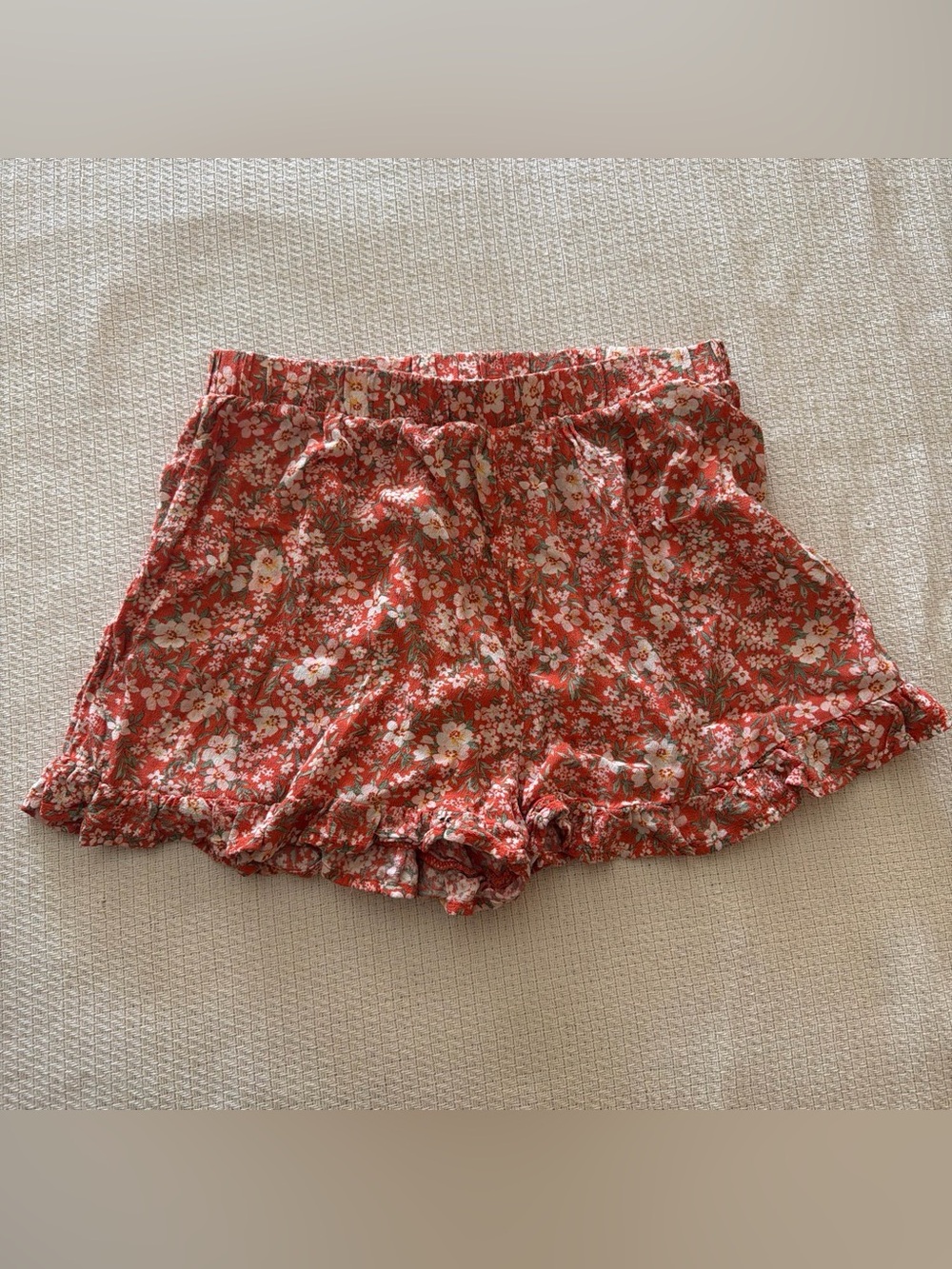American Eagle Floral Ruffle Women’s Shorts